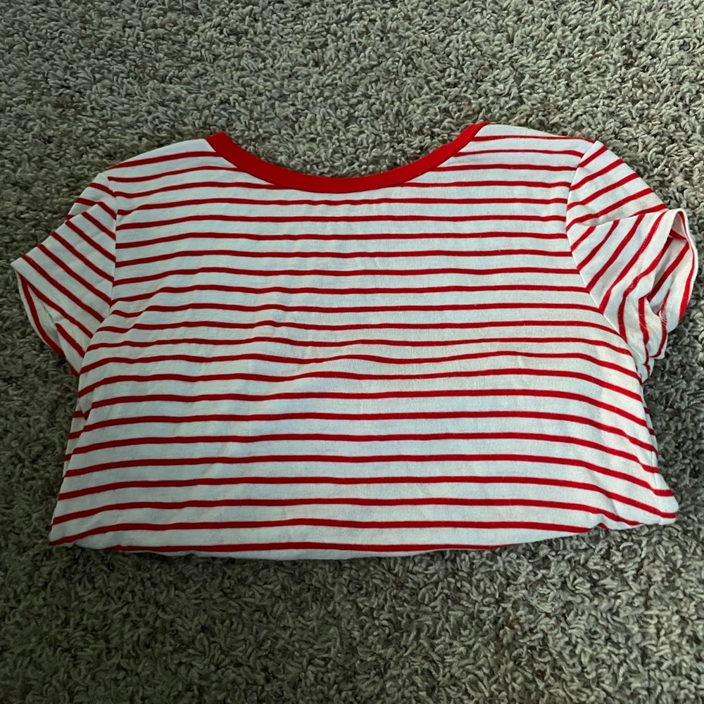 American Eagle top